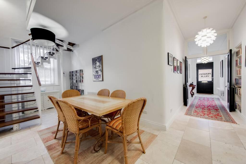 Princes Villa - Large Fully Self Contained Flat, 5 Minutes From The Sea 哈斯丁 外观 照片